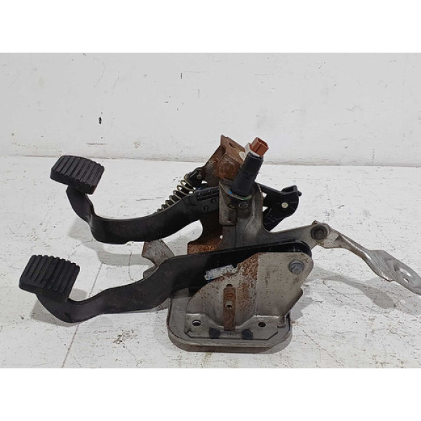 Pedaleira Freio/embreagem Peugeout 207 1.4 2010 