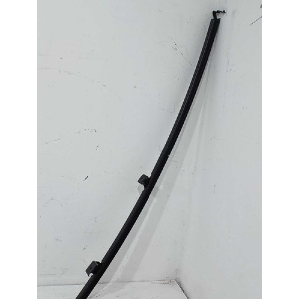 Canaleta Vidro Traseiro Esquerdo  Nissan Kicks 2018 