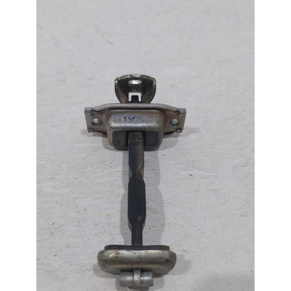 Limitador De Porta Traseira Direita Mmc Triton 3.2 2012 