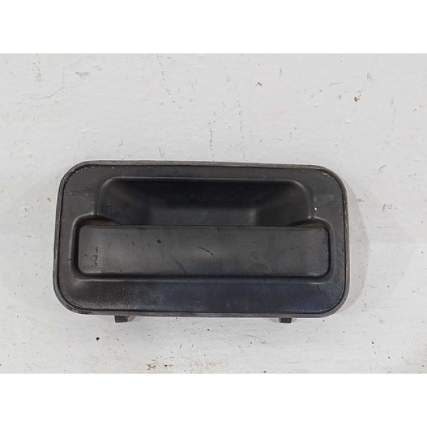 Maçaneta Externa Traseira Esquerda L200 Quadrada 2001