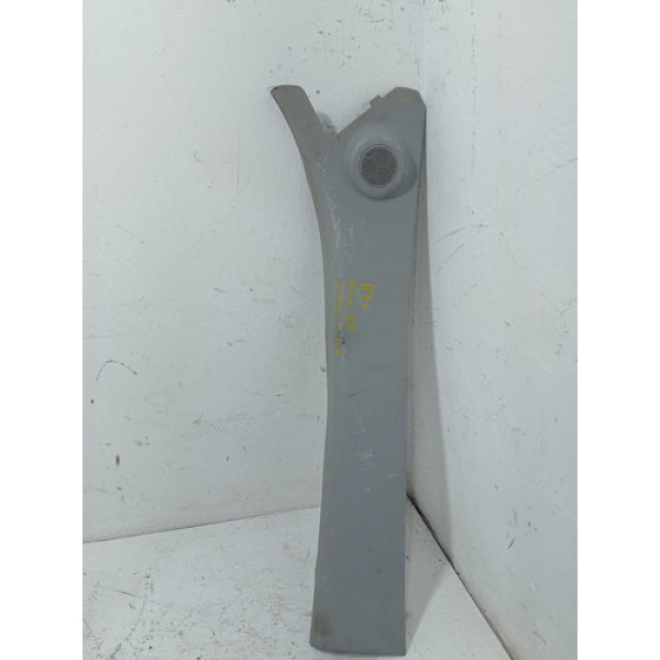 Moldura Coluna Parabrisa D.d Gm Montana Agile 2016 