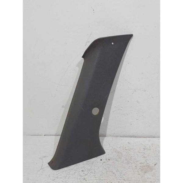 Acabamento Superior Tras. Esq Ford Escort 2002 Zetec