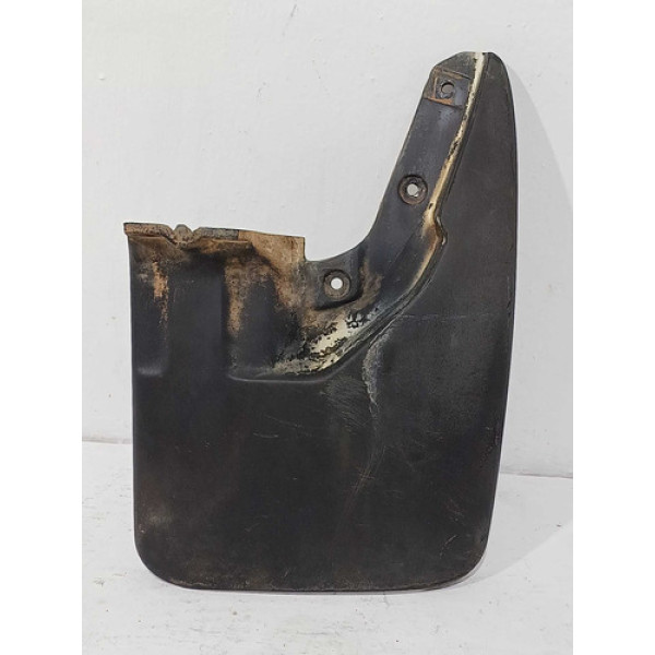 Saia Parabarro Dianteira Direita Mmc L200 2005 Quadrada