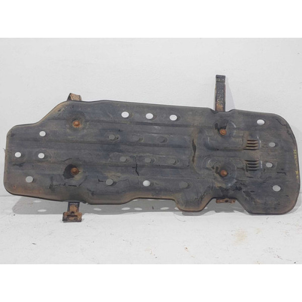 Proteção Do Tanque De Combustível Toyota Hilux 2.5 2015