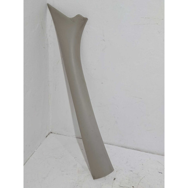 Moldura Coluna Parabrisa Esquerda Gm Corsa Hatch Maxx 2012