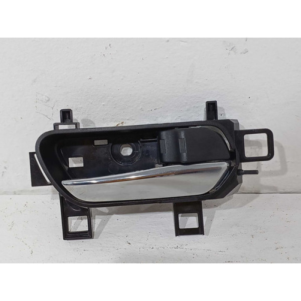 Maçaneta Interna Porta Traseira Direita Nissan Kicks 2018