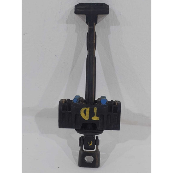 Limitador De Porta Traseiro Direito Vw Amarok 2012