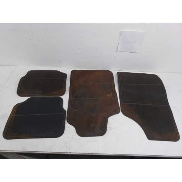 Jogo De Tapete Gm Chevrolet Corsa Hatch 2011