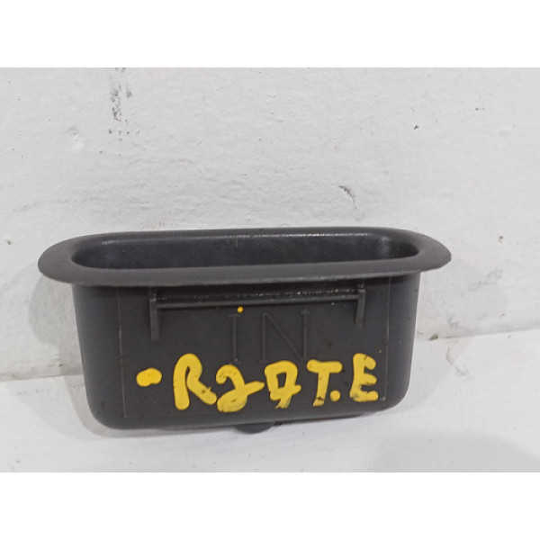 Puxador Interno Forro Porta Traseira Esquerda Mmc L200 2004 