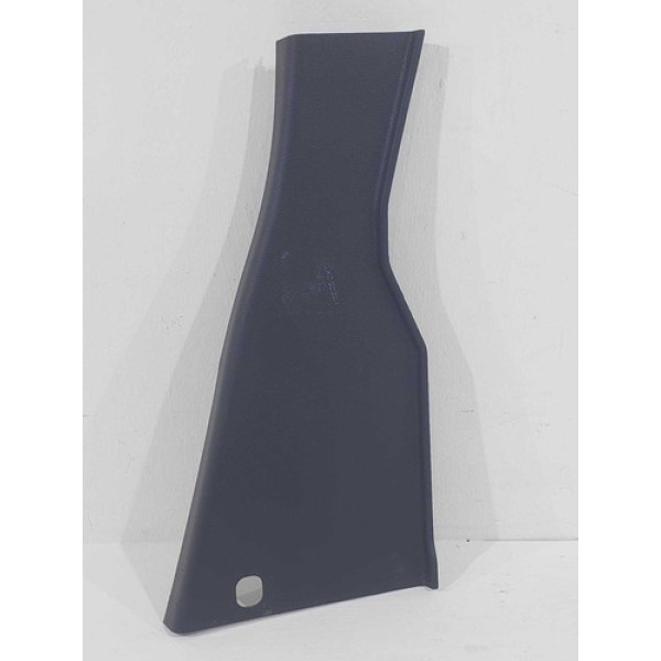 Acabamento Coluna Traseira Direita Vw Amarok 2012