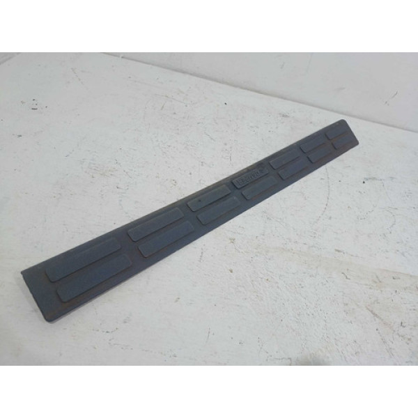 Soleira Pisante Diant. Direita Gm S10 2.8 2002 