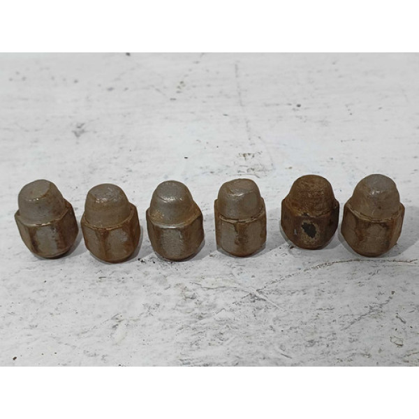 Jogo Porca De Roda Mmc L200 2001 Quadrada C/detalhe