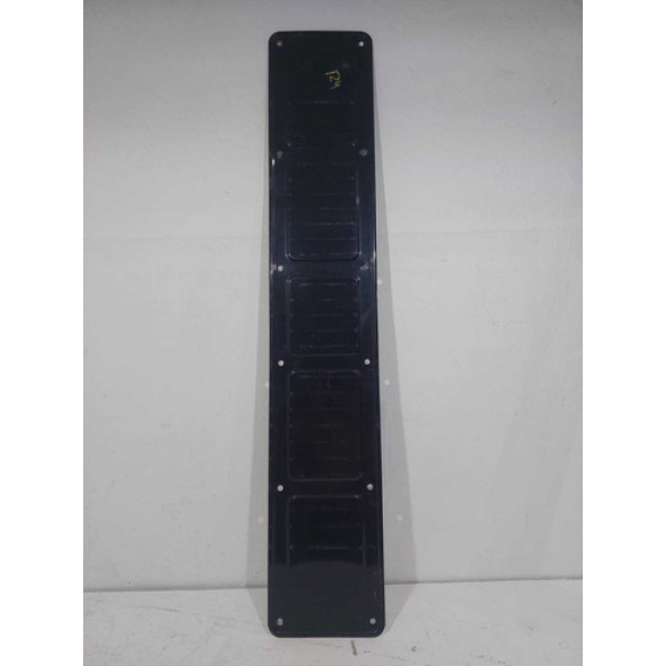 Protetor De Metal Interno Da Tampa Traseira Ford Ranger 2015