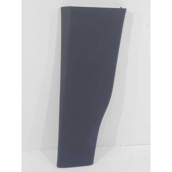 Acabamento Inferior Coluna Central Direita Vw Amarok 2012