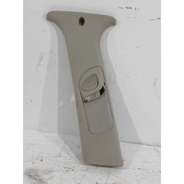 Moldura Cinto Esquerdo Gm Chevrolet Corsa Hatch 2012