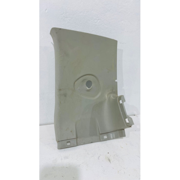 Acabto Traseiro Direito Toyota Hilux 2010