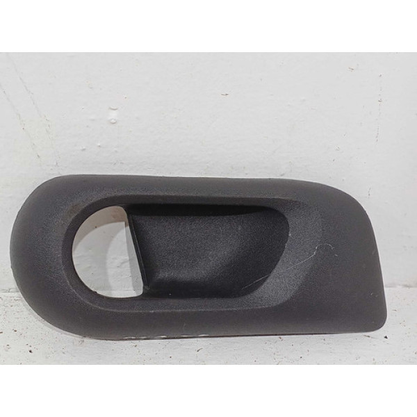 Moldura Maçaneta Traseira Esquerda Gm Corsa Hatch Maxx 2012 