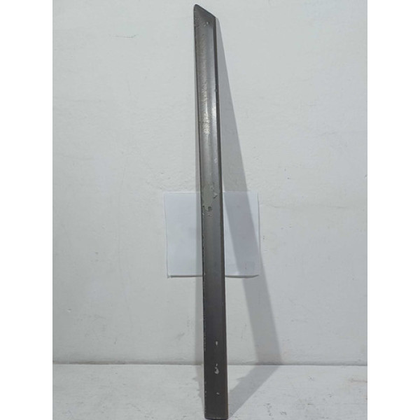 Friso Lateral Caçamba Lado Esquerdo Volkswagen Saveiro 1999