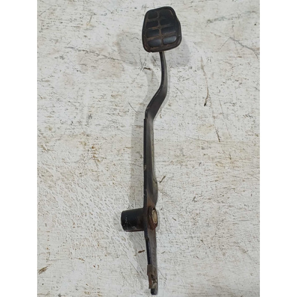 Pedal Embreagem Volkswagen Saveiro Cl 1.6 1999 Manual
