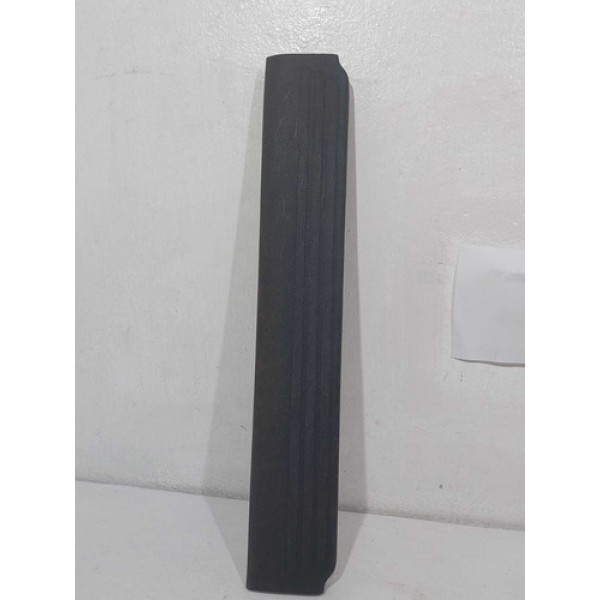 Pisante Soleira Dianteira Esquerda Gm Chevrolet S10 2.4 2014