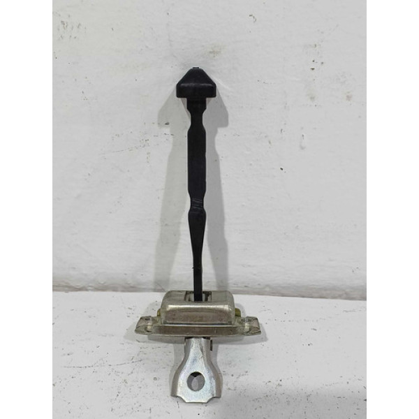 Limitador Porta Dianteiro Direito Nissan Kicks 2018 