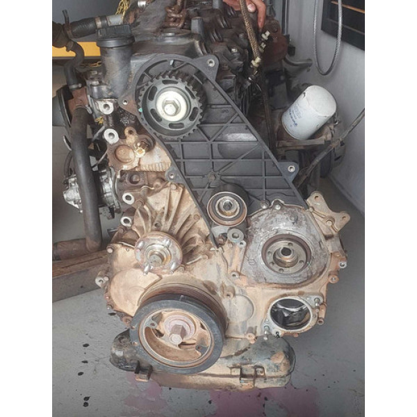Motor  Parcial (cabeçote,bloco,carter)hilux 2.5 Diesel 2010