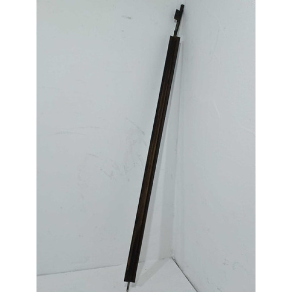 Pestana Externa Porta Diant.direita Mmc L200 2001 Quadrada