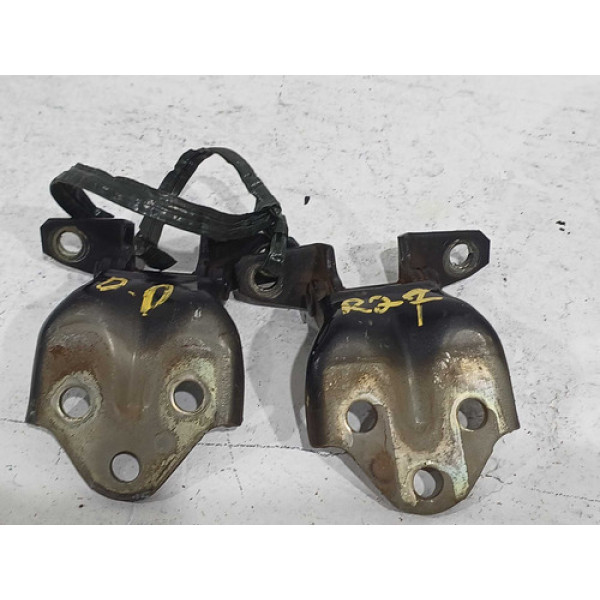 Par Dobradiça Porta Dianteira Direita Mmc L200 2004