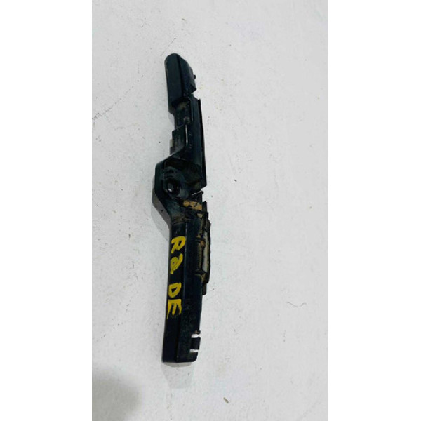 Guia Parachoque Dianteiro Esquerdo Hilux 2010