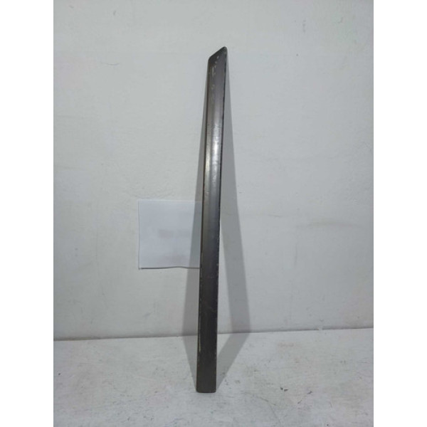 Friso Lateral Caçamba Lado Direita Volkswagen Saveiro 1999