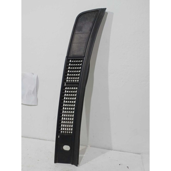 Grade Churrasqueira Diant. Direita Mmc L200 Quadrada 2005