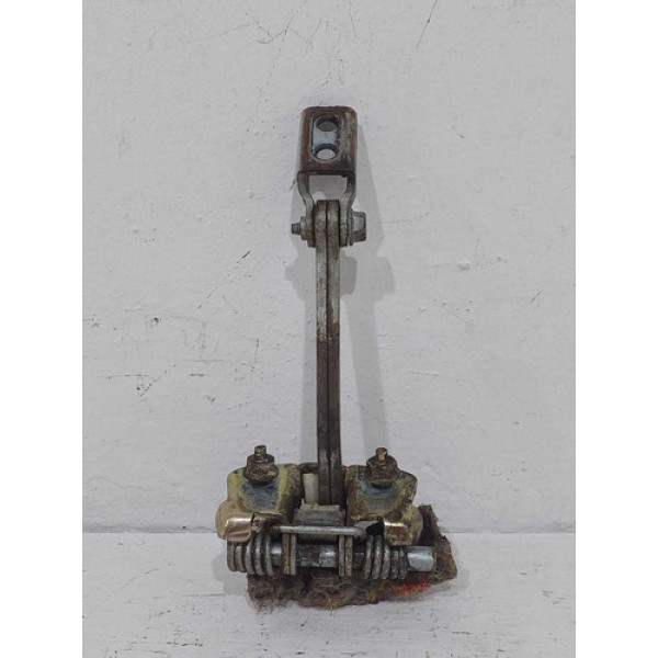 Limitador Porta Dianteira Direita Vw Saveiro 1.6 2000