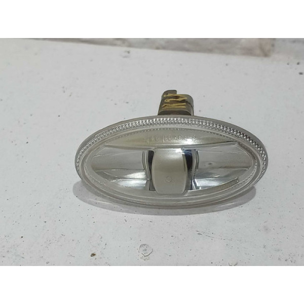 Pisca Paralama Peugeout 207 2010 