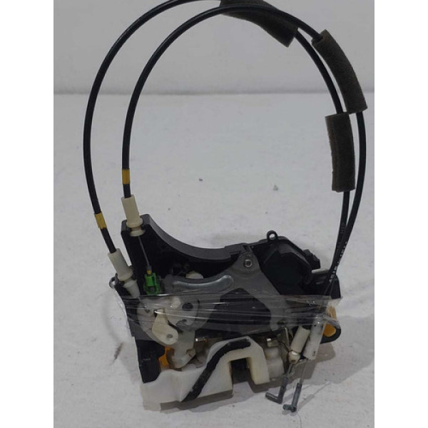 Fechadura Porta Traseira Esquerda Mmc Triton 3.2 2012 