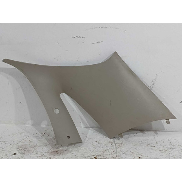 Acabamento Coluna Traseira Direita Gm Corsa Hatch 2012