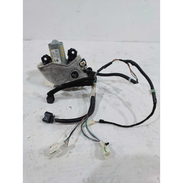 Motor Limpador Parabrisatras C/chicote Nissan Kicks 2018 