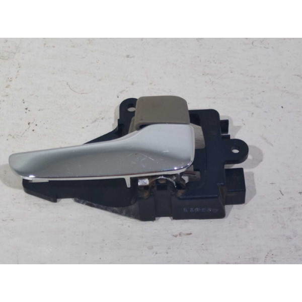 Maçaneta Interna Direito  Mitsubishi L200 Triton 3.2 2012