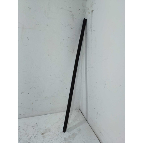 Pestana Interna Porta Direita Gm Montana Agile 2016