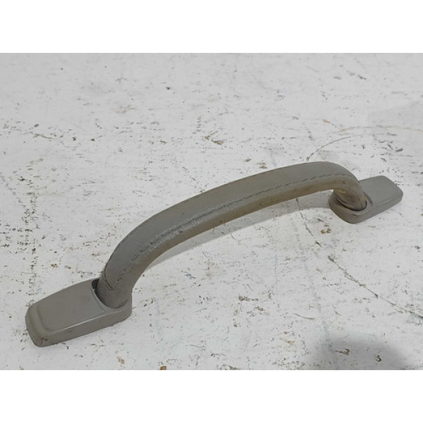 Alça Pqp Puxador Diant. Direita Mmc L200 2004 Sport